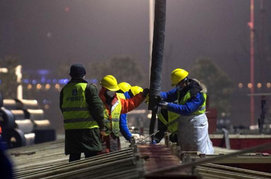 Infrastructure Madman- Thunder God Mountain Hospital in the all-night battle