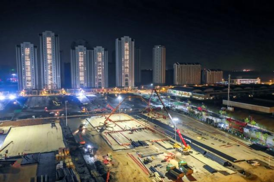 Infrastructure Madman- Thunder God Mountain Hospital in the all-night battle